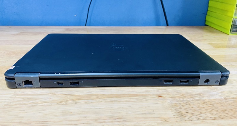 Dell Latitude E7450